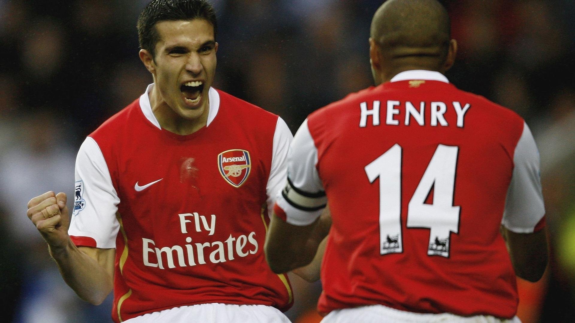 “英超争冠集团逐渐成形，晋级之路更趋清晰”，英超争四什么意思